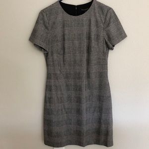 Banana Republic plaid short sleeve dress